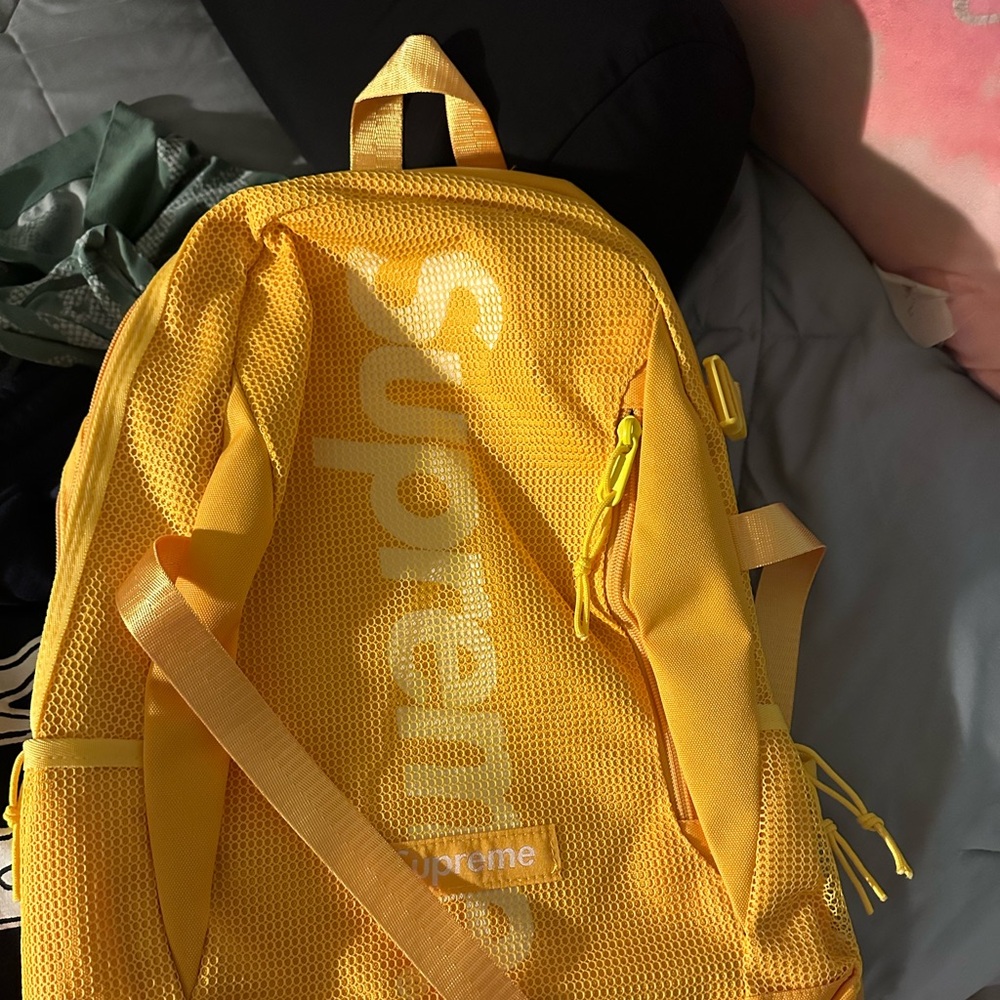 Supreme Yellow Backpack! - Picture 2 of 3